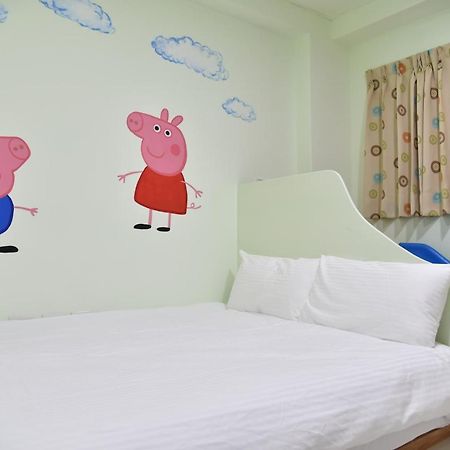 Kids Heart Home Fengyuan Exterior photo