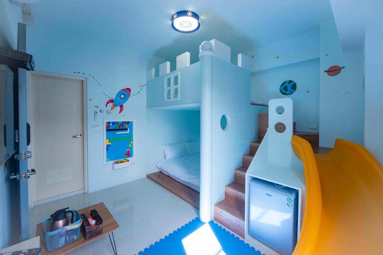 Kids Heart Home Fengyuan Exterior photo